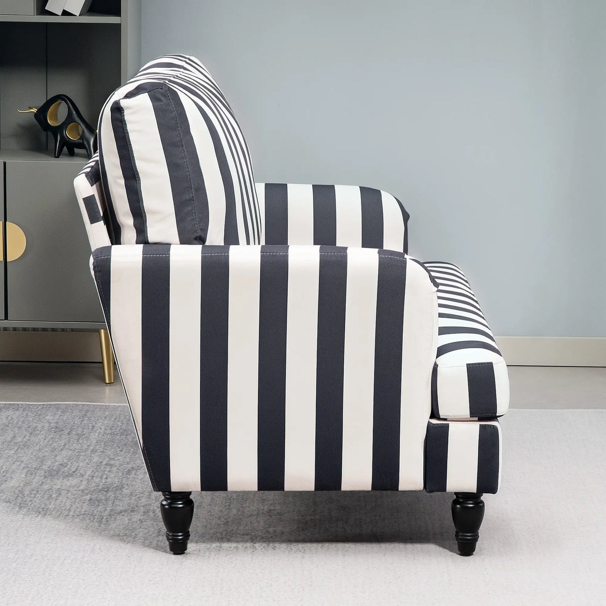 HOMCOM Modern Cuddle Chair, Velvet Single Sofa Armchair with Stripe, Turned Legs and Wide Seat, Upholstered Snuggle Chair for Living Room, Bedroom, Black and White