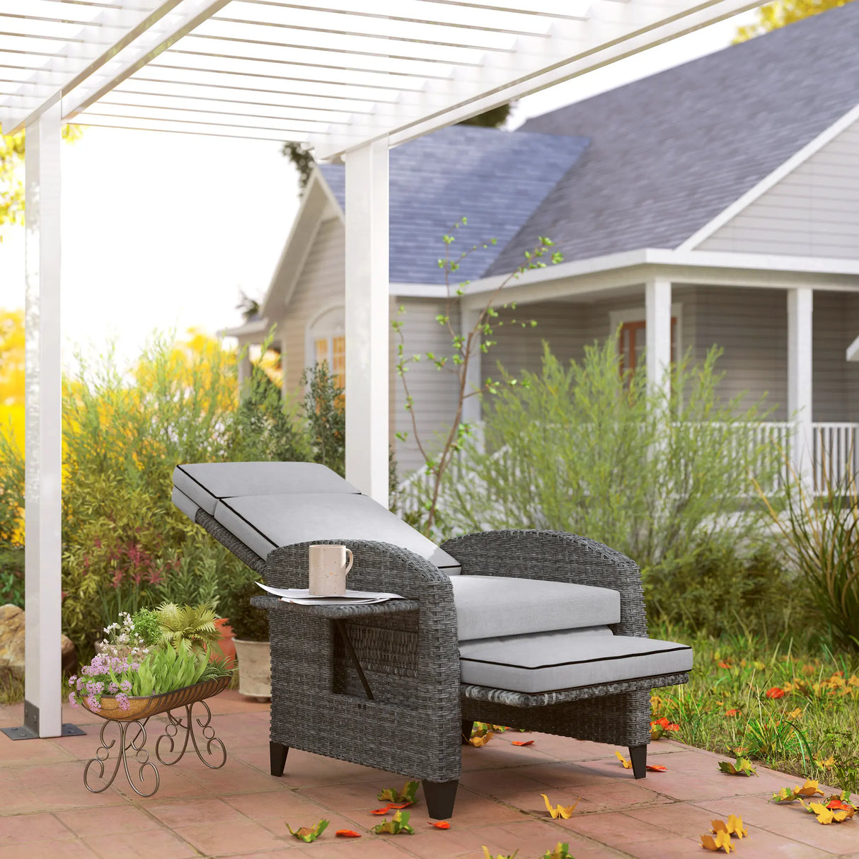 Outsunny Outdoor Recliner Chair with Adjustable Backrest and Footrest, Cushion, Side Tray, Light Grey/Grey