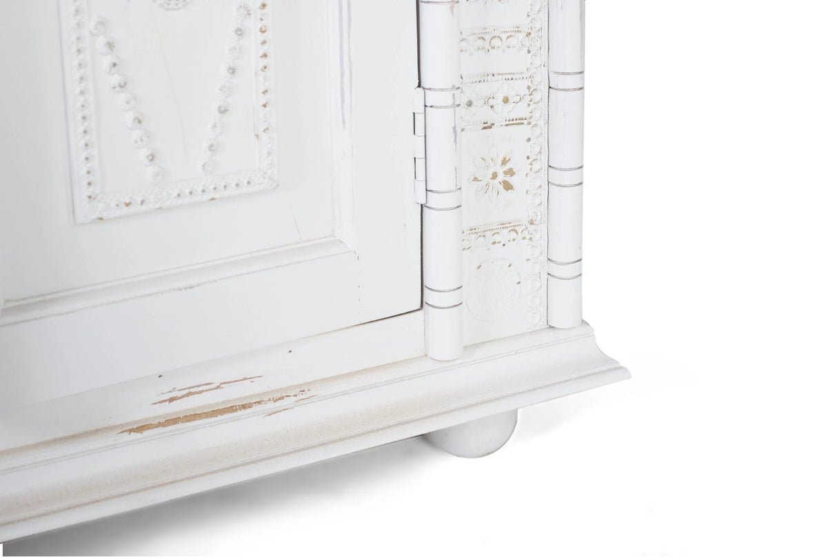 Giner and Colomer - Distressed White Mango Wood Wardrobe With Golden Details