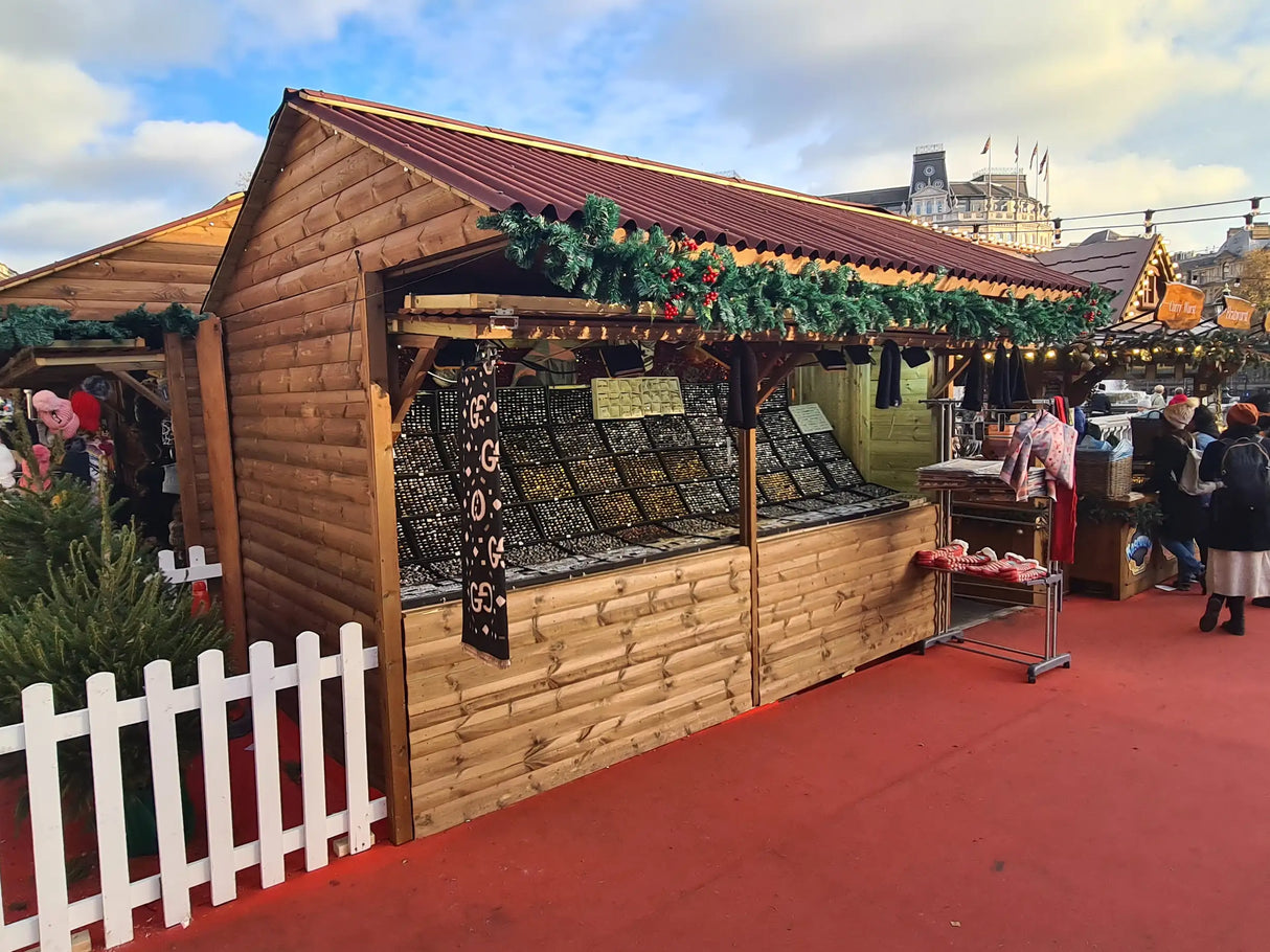 4M X 2M EDINBURGH CHALET