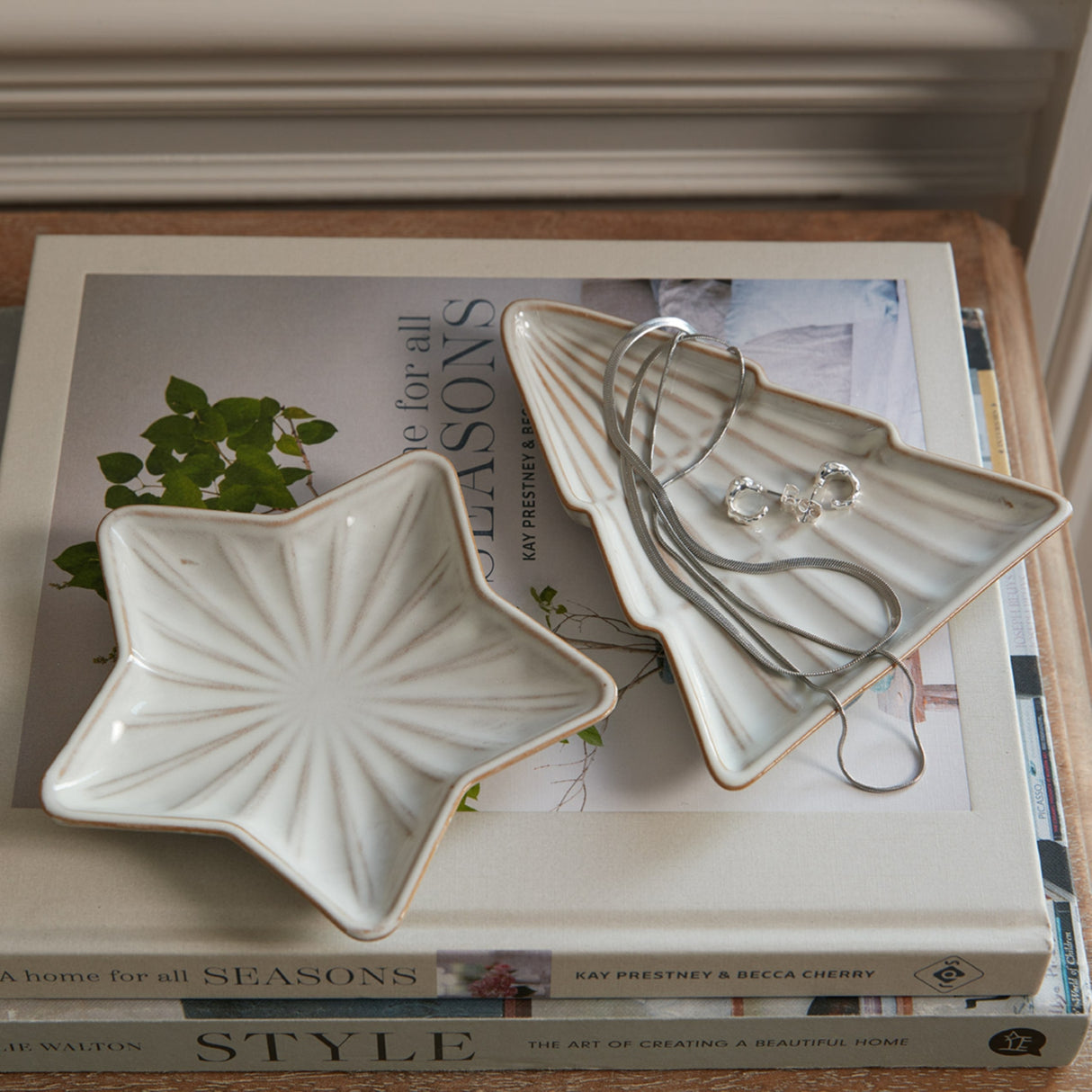 Medium Alora Ceramic Star Dish