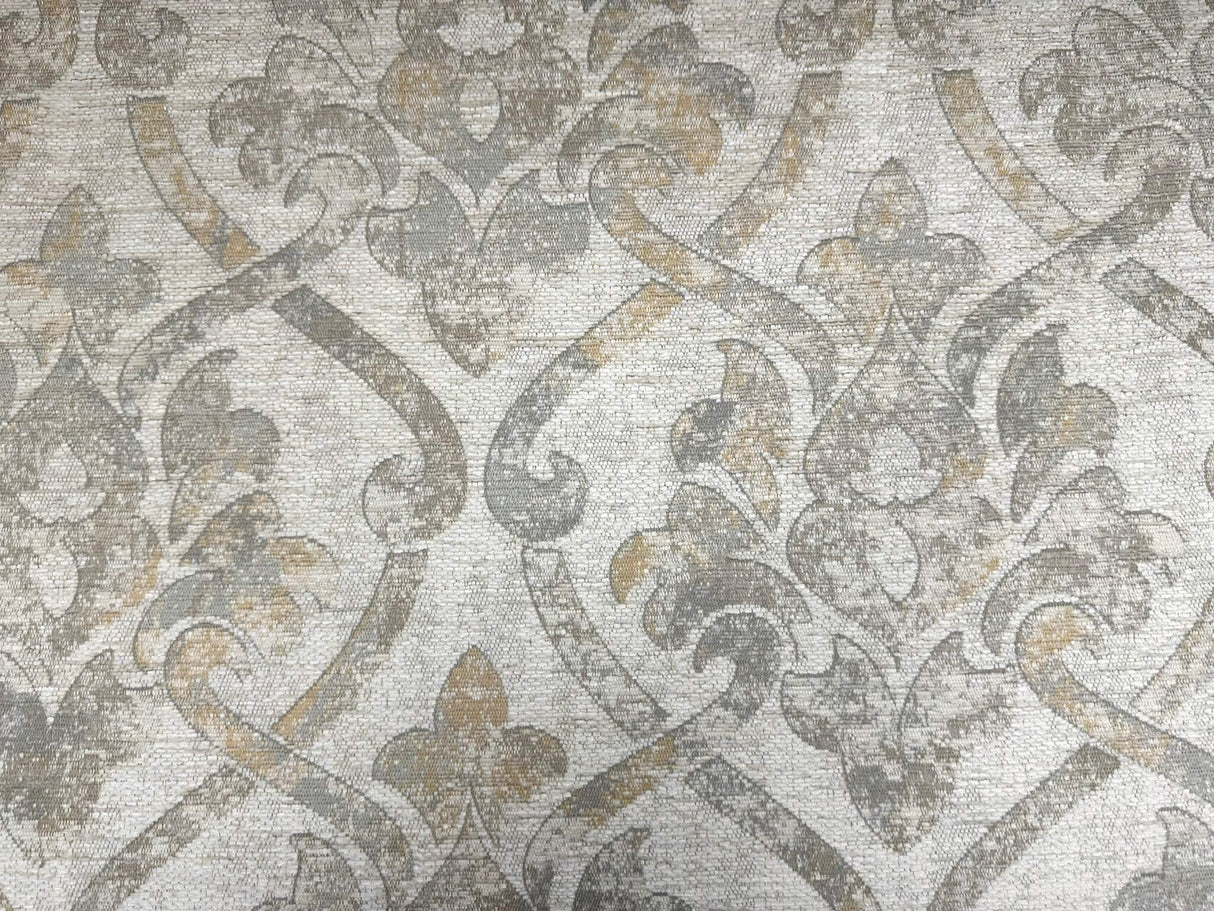 Abbey Wood Medallion Honey / SR14561