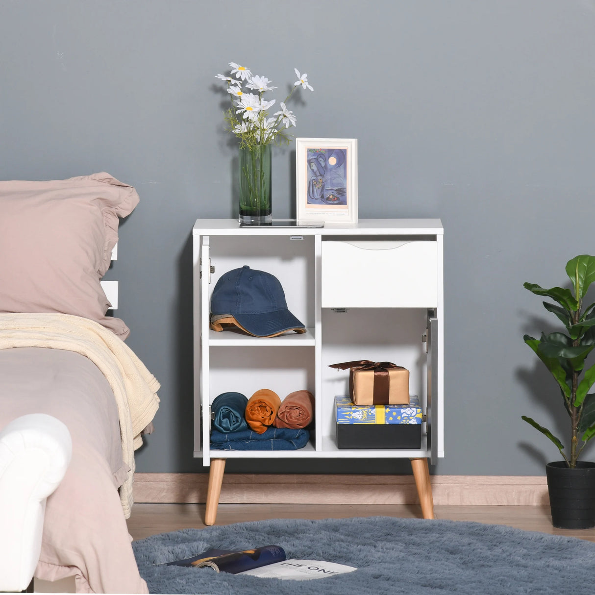 HOMCOM Sideboard Floor Cabinet Storage Cupboard with Drawer and Solid Wood Legs for Bedroom, Living Room, Entryway, Grey