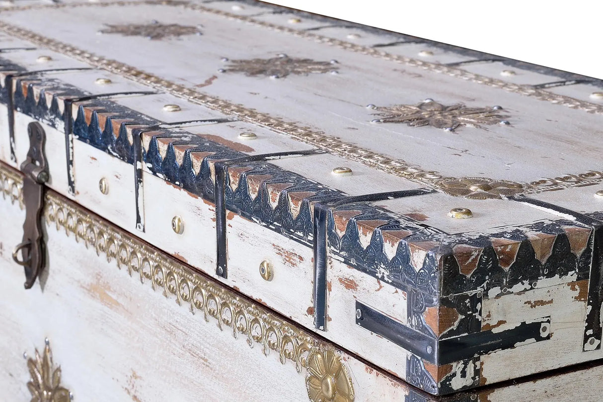Giner and Colomer - Mango Wood Chest With Bronze Details & Top Opening
