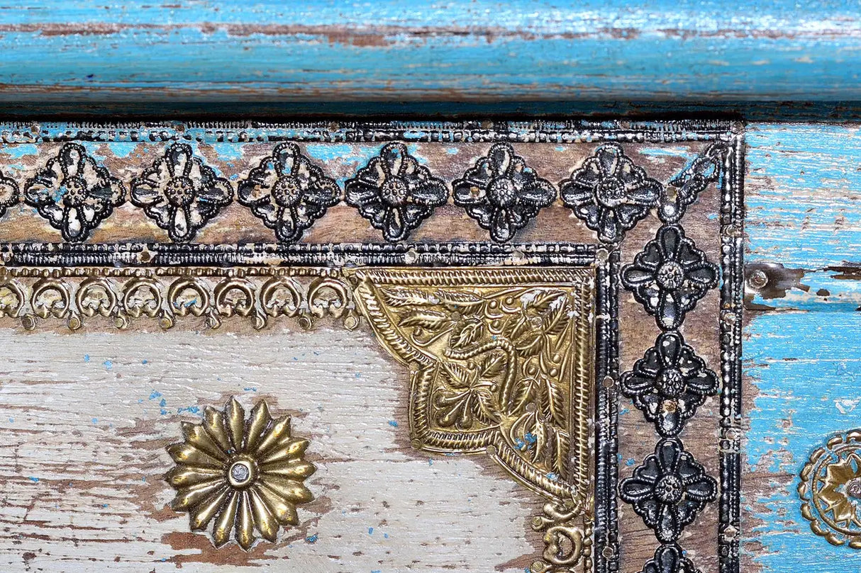 Giner and Colomer - Mango Wood Chest With Top Opening & Bronze Details