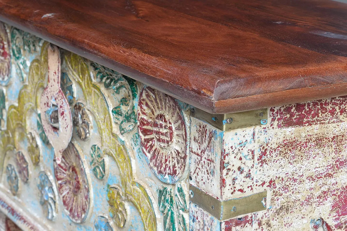 Giner and Colomer - Mango Wood Chest With Top Opening