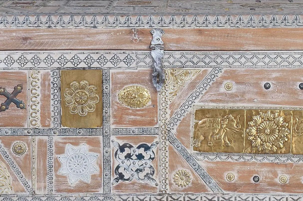 Giner and Colomer - Mango Wood Chest With Bronze Details & Top Opening