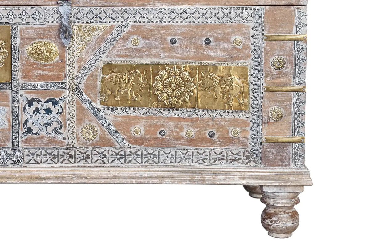 Giner and Colomer - Mango Wood Chest With Bronze Details & Top Opening