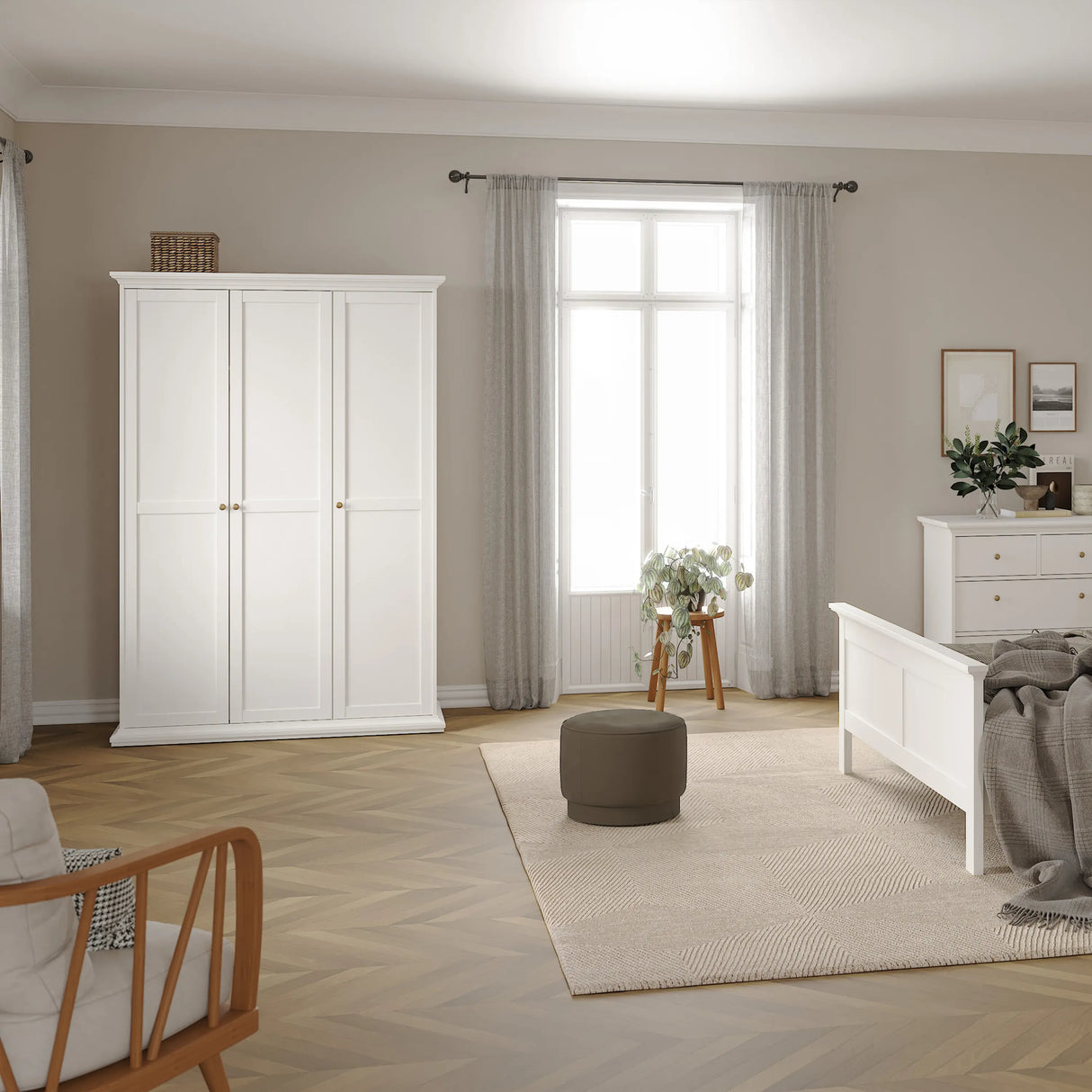 Paris Wardrobe with 3 Doors in White