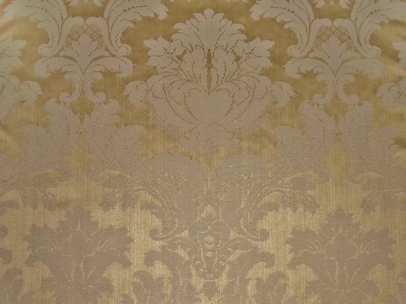 Damask Medallion Oyster / SR14250 (Per Metre)