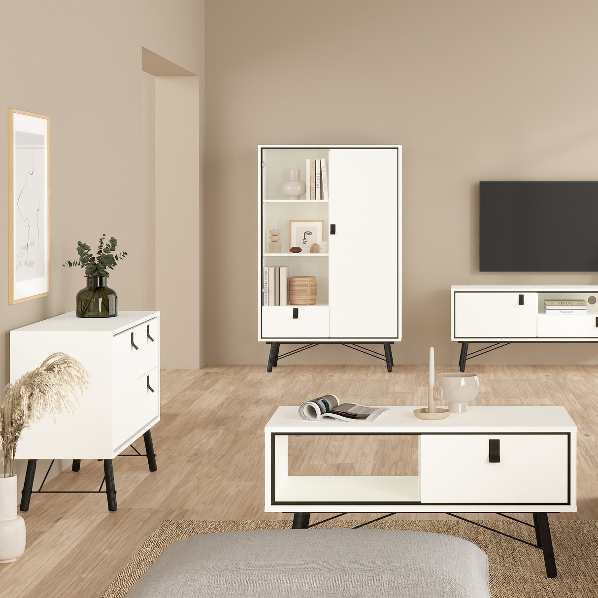 Ry Sideboard with 1 door + 2 drawers in Matt Matt White