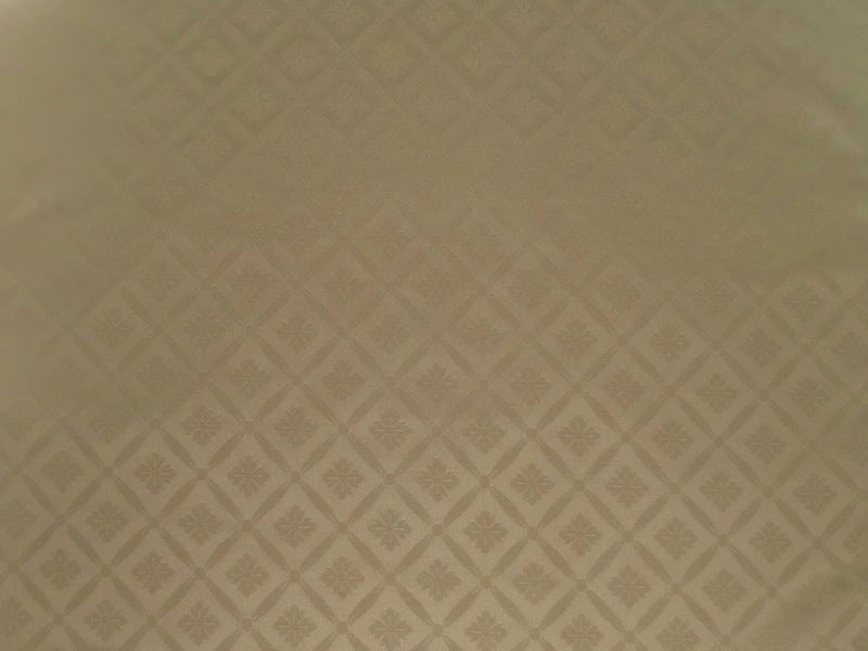 Damask Trellis Pearl / SR14287 (Per Metre)