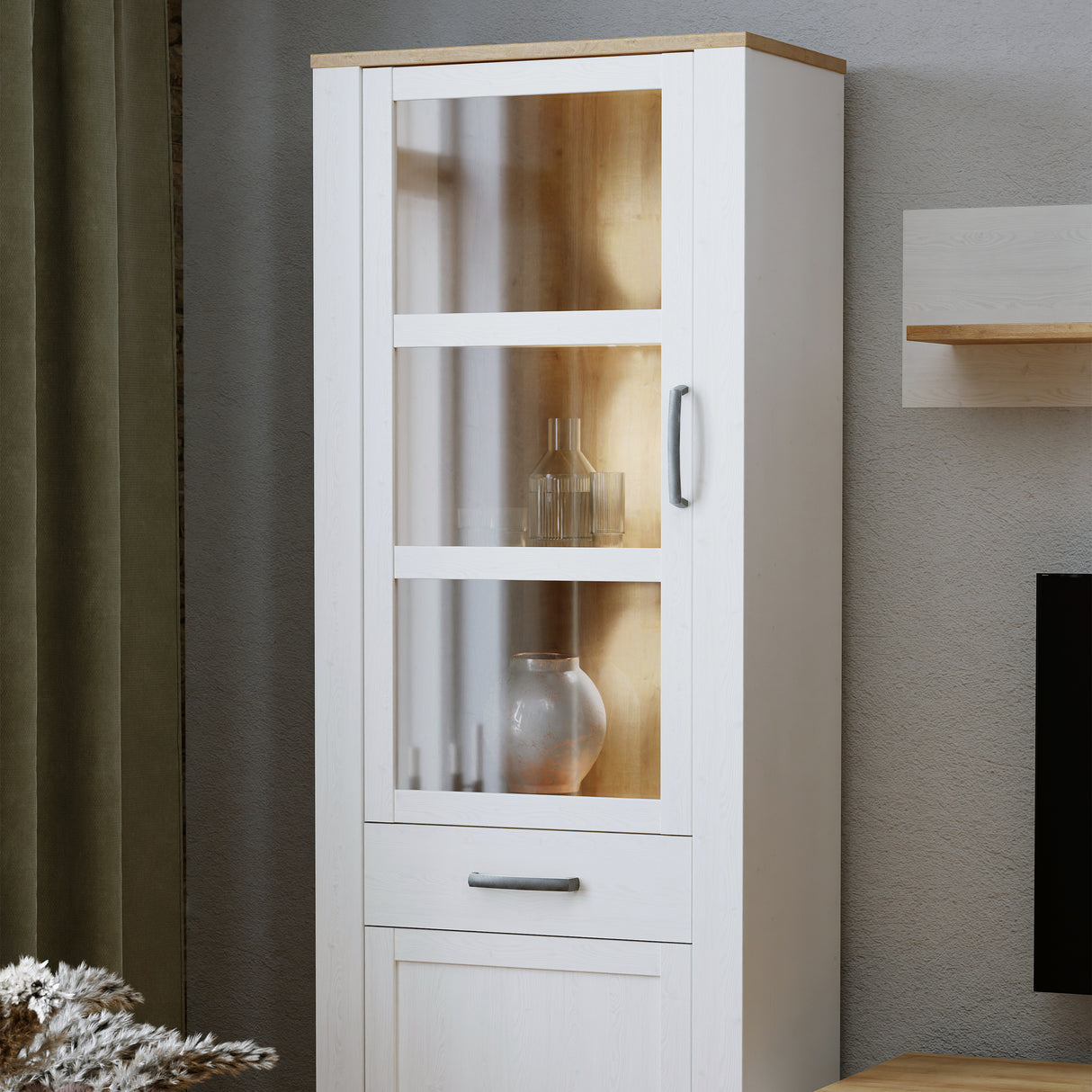 Bohol Narrow Display Cabinet Inkl. 2 x Lighting in Riviera Oak/White