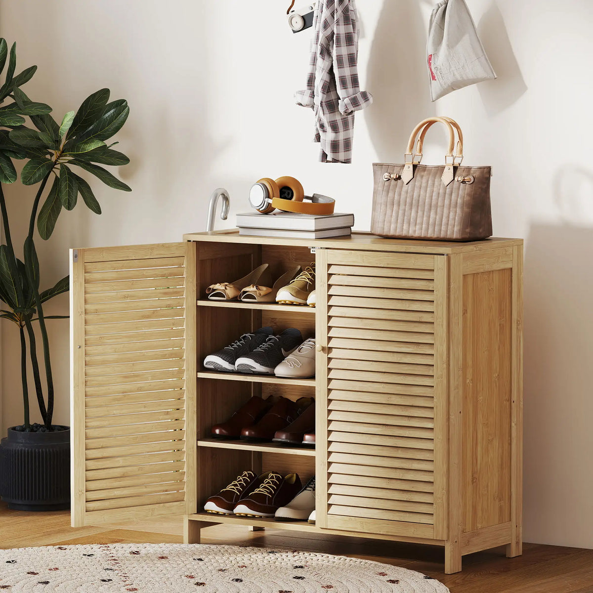 HOMCOM Bamboo Shoe Cabinet with Louvered Doors, 14 Pairs Shoe Storage Cabinet with Adjustable Shelves for Hallway, Natural