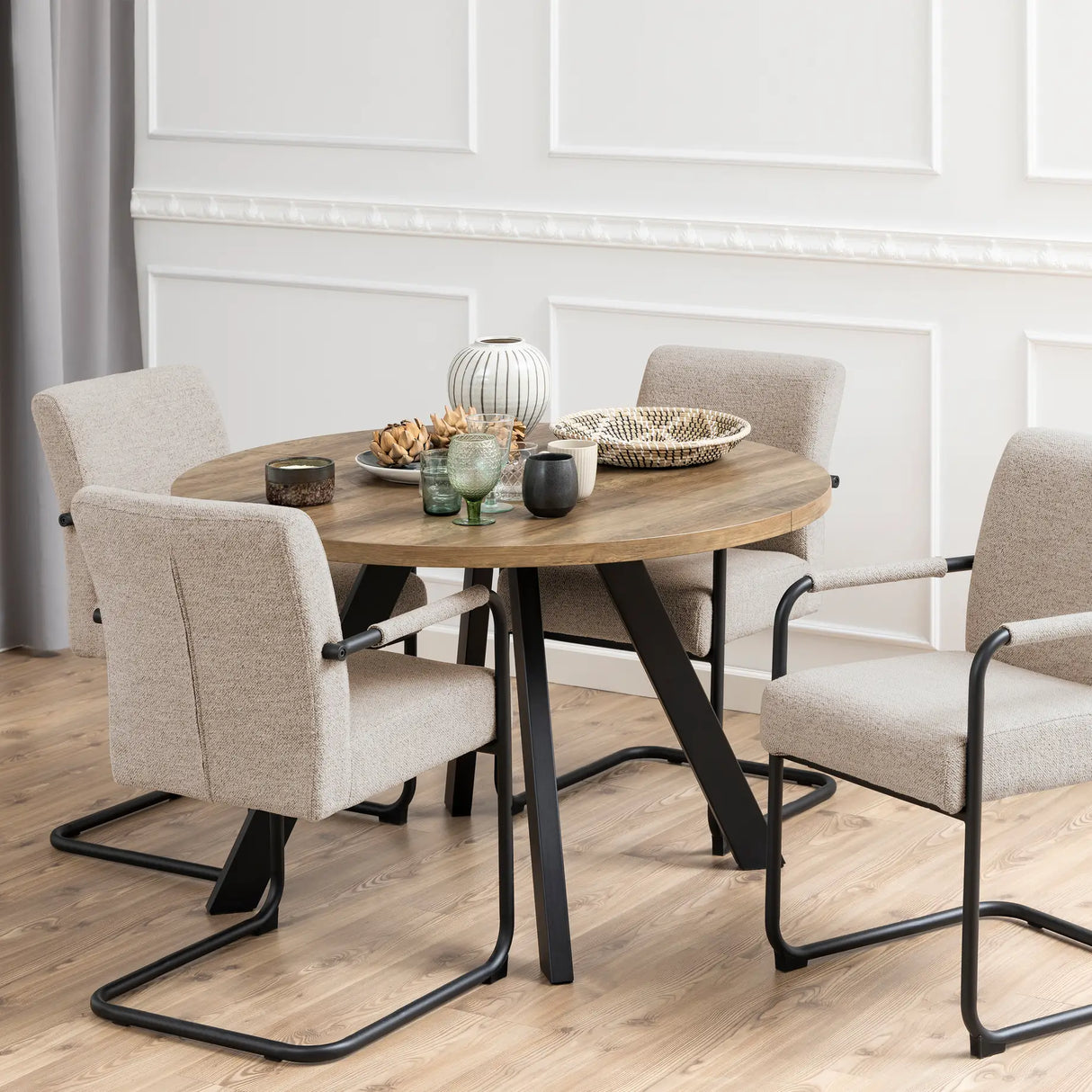 Zalida Round Dining Table with Extension in Oak