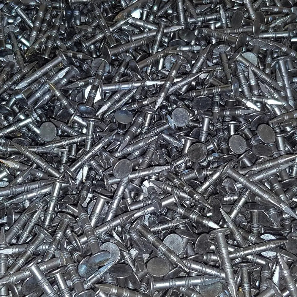 25mm Barbed Clout Nails 100 g