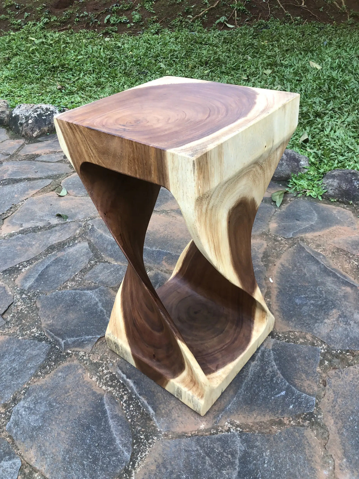 Twist Side Table Medium 60 cm