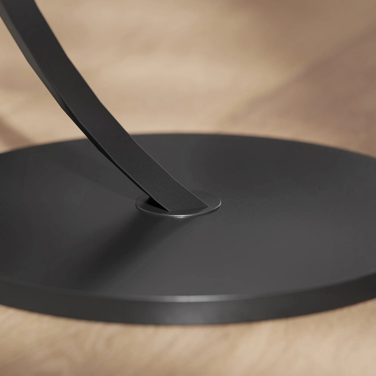 HOMCOM C Shaped Side Table, Round Bedside Table with Marble Effect Top, Modern Coffee Table Sofa End Table with Metal Frame for Living Room Bedroom Office, White