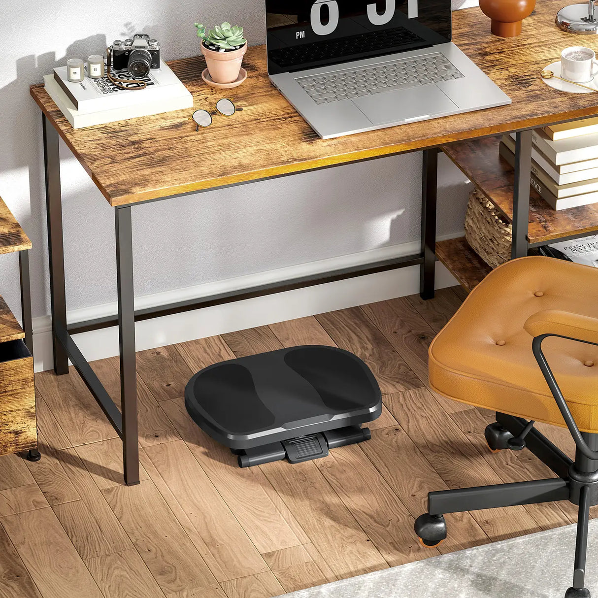 HOMCOM 0-30 Three-Height Under-Desk Support Footrest - Grey