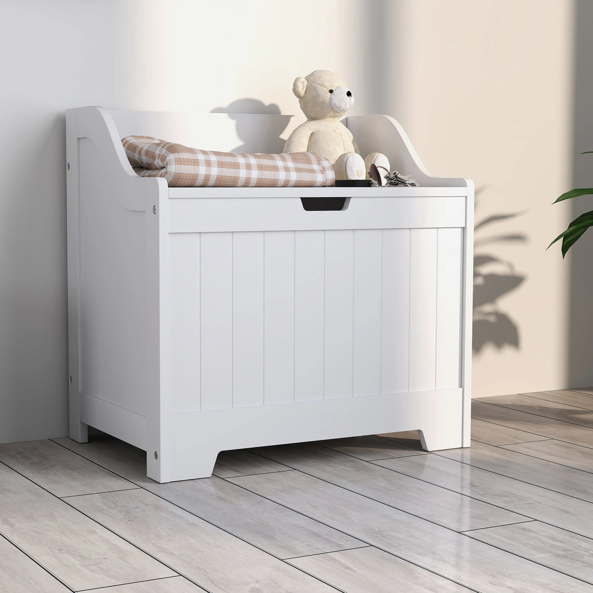 HOMCOM 61L Home Storage Chest - White