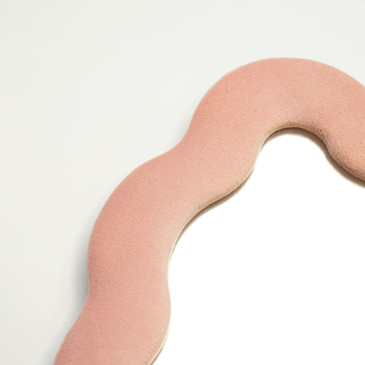 Soft Squiggly Mirror Square Pebble Rose Blush (22.5x27x2.3cm)