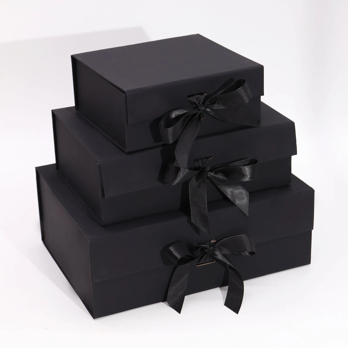 Flat Pack Gift Box - Extra Large (33x25x12cm) - Black