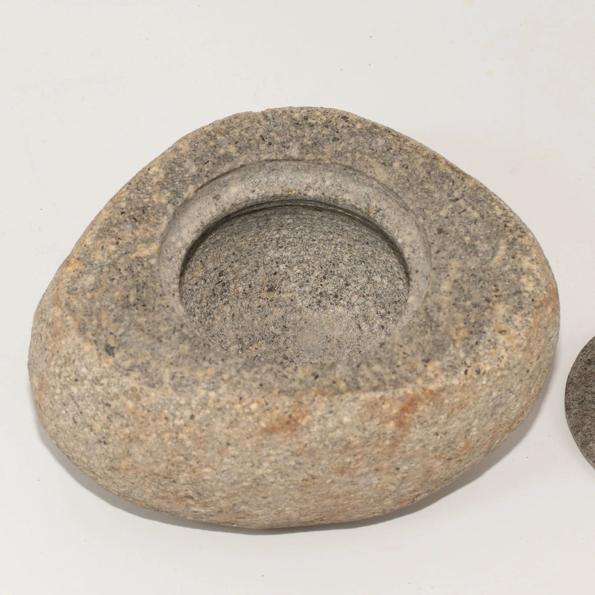 Natural Riverstone Grounding Pot - Large (aprox 15x12cm)