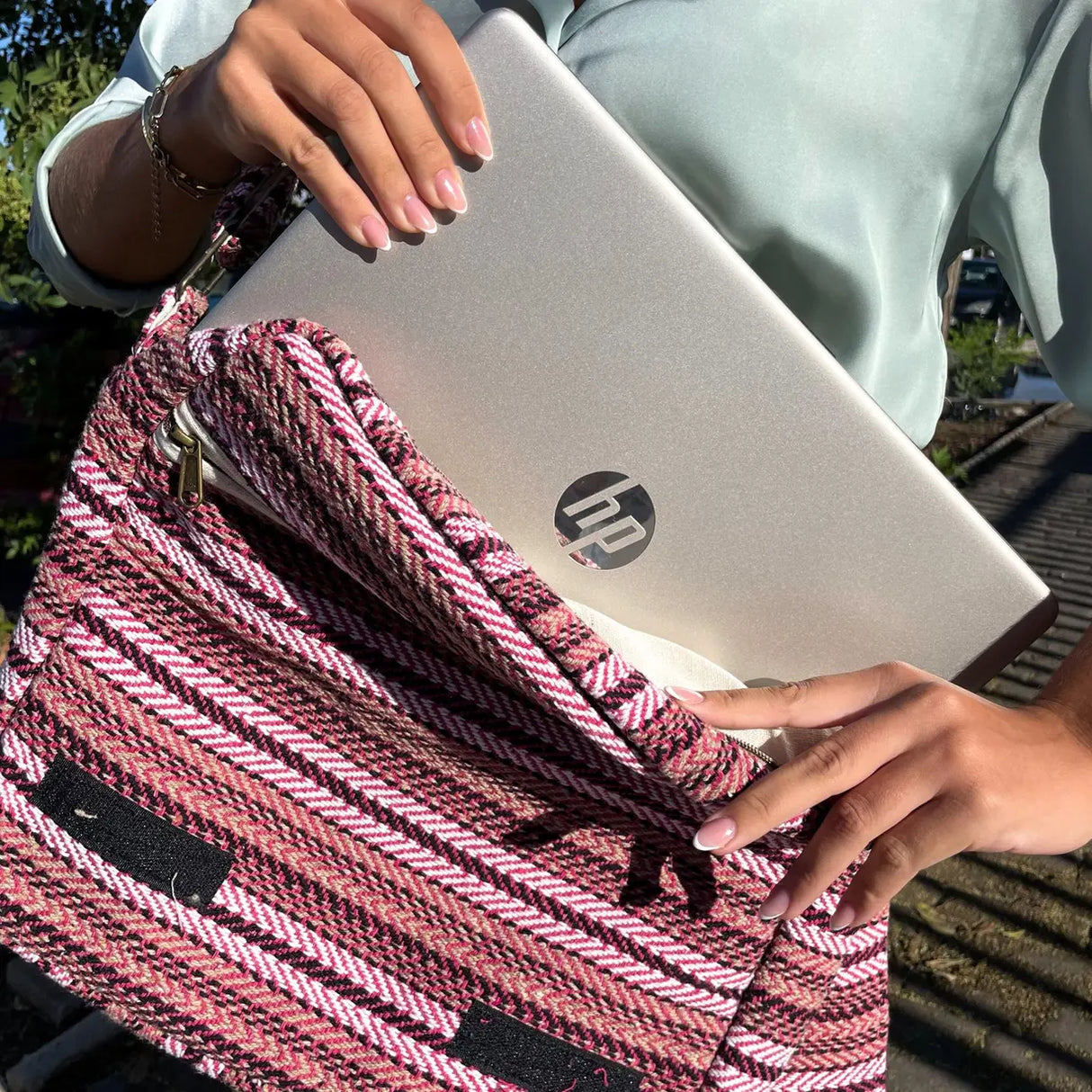 Soft Banjar Laptop Bag - Soft Pink