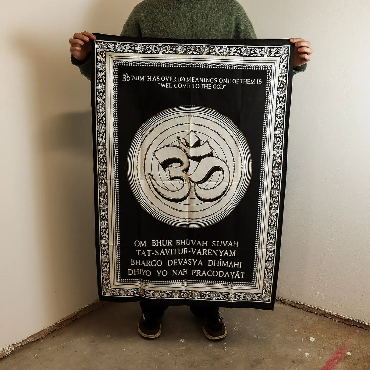 Cotton Wall Art (70x110cm) - Om - Welcome to the God