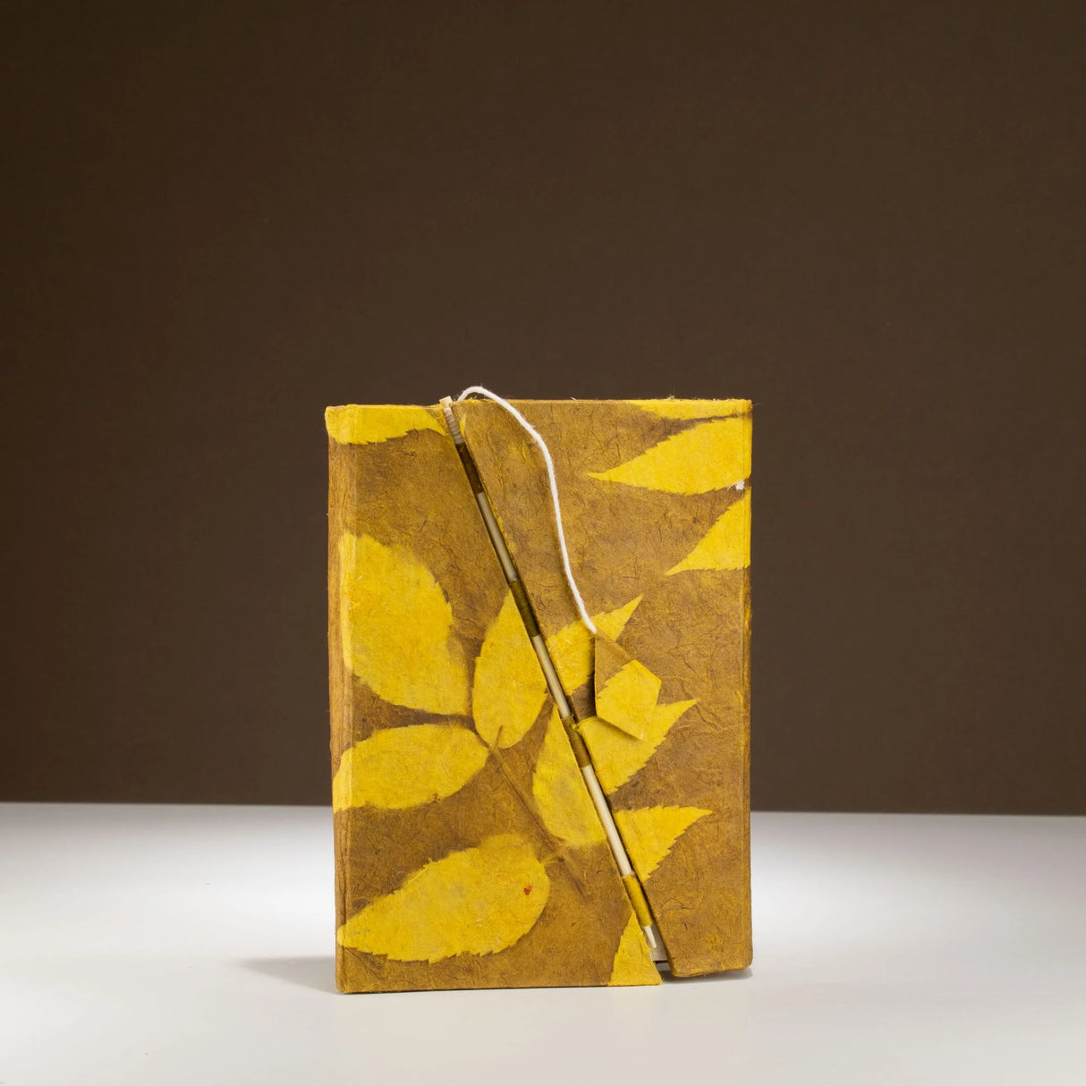 Lokta Bold Floral Bamboo Lock Notebook Medium (15x12cm) 45 Leaves Mustard Brown