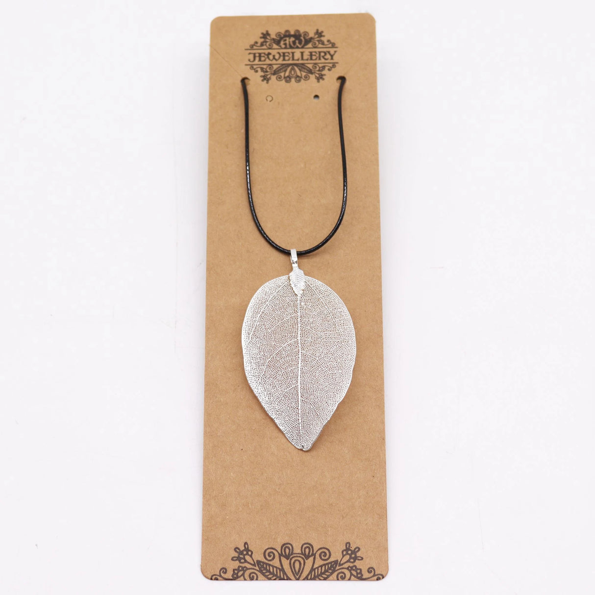 Necklace - Bravery Leaf - Silver