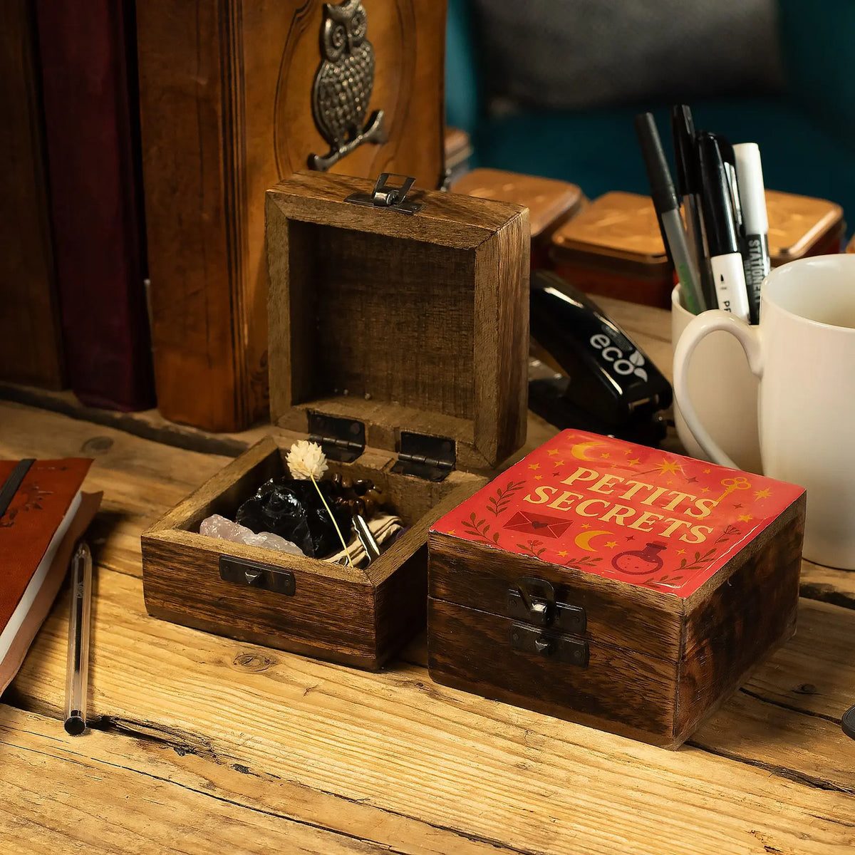 Small Enamelled Box - Petite Secrets