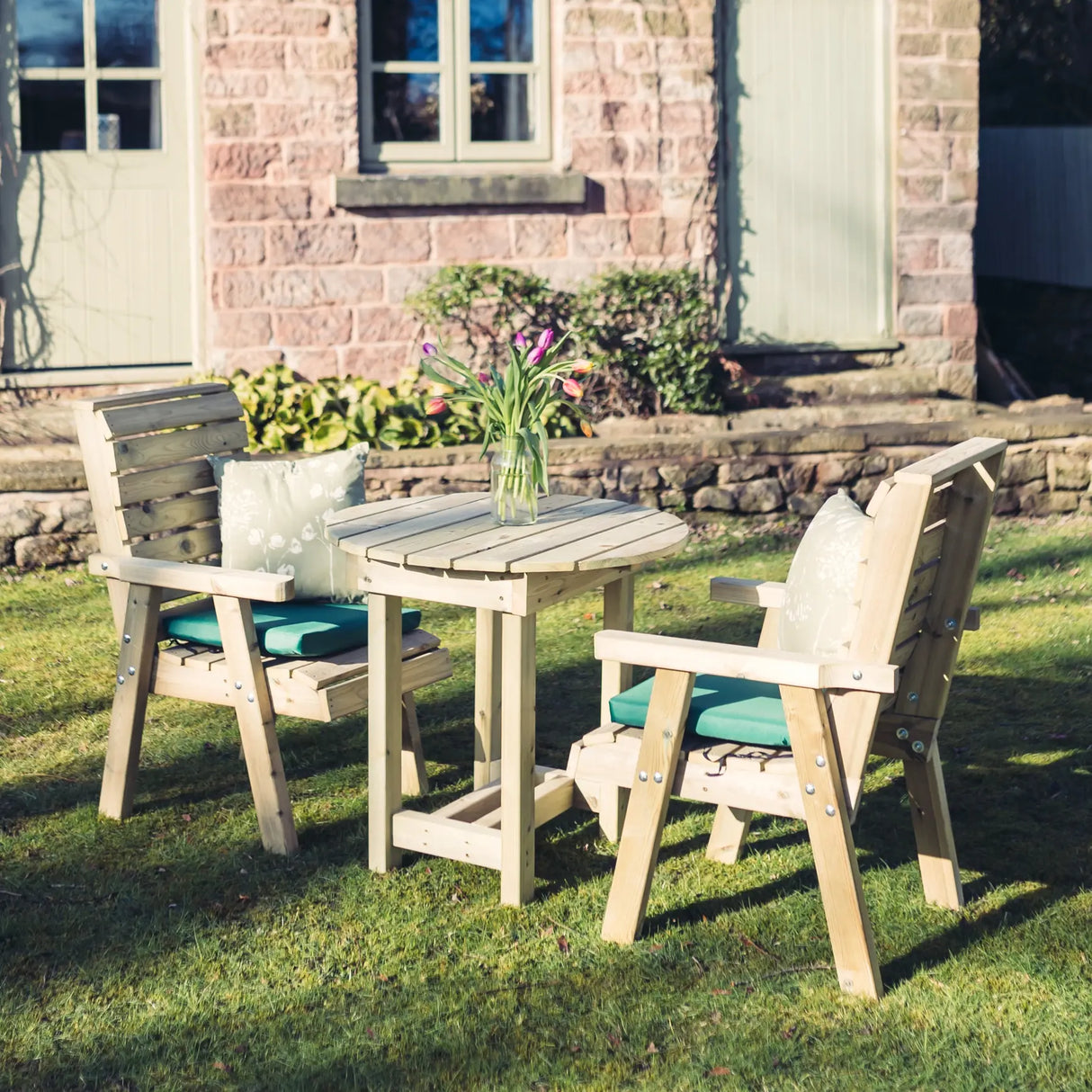 CLOVER BISTRO TABLE SET - 2C