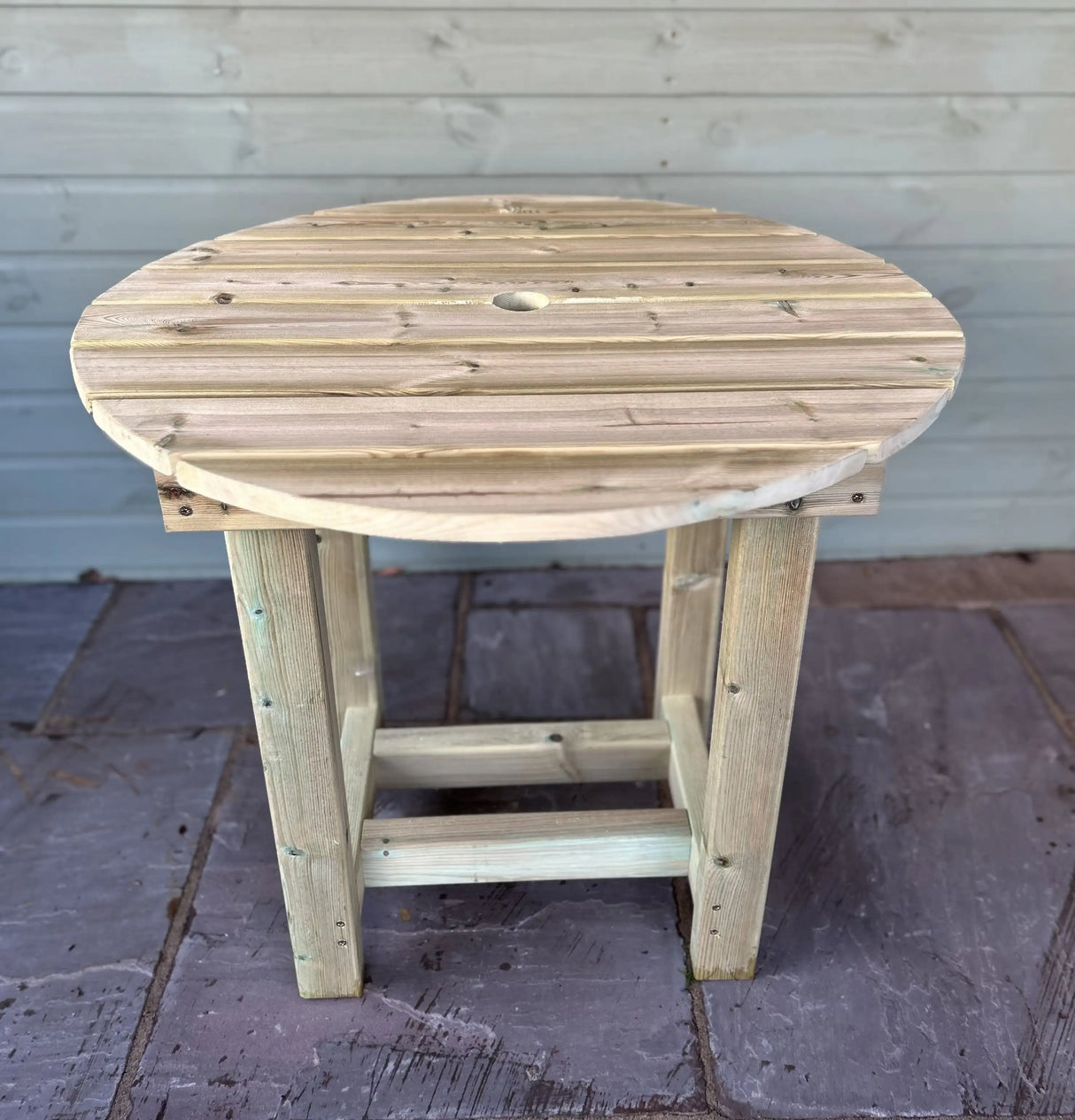 CLOVER BISTRO TABLE SET - 2C