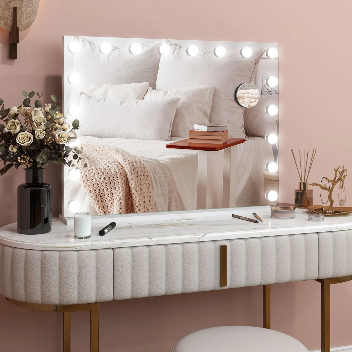 HOMCOM Hollywood Vanity Mirror with Lights, Large 80x62 cm Lighted Makeup Mirror with 3 Colour, 18 LED Bulbs, 10X Magnifying, USB Charging Port, Touch Screen, Tabletop or Wall Mounted Design, White