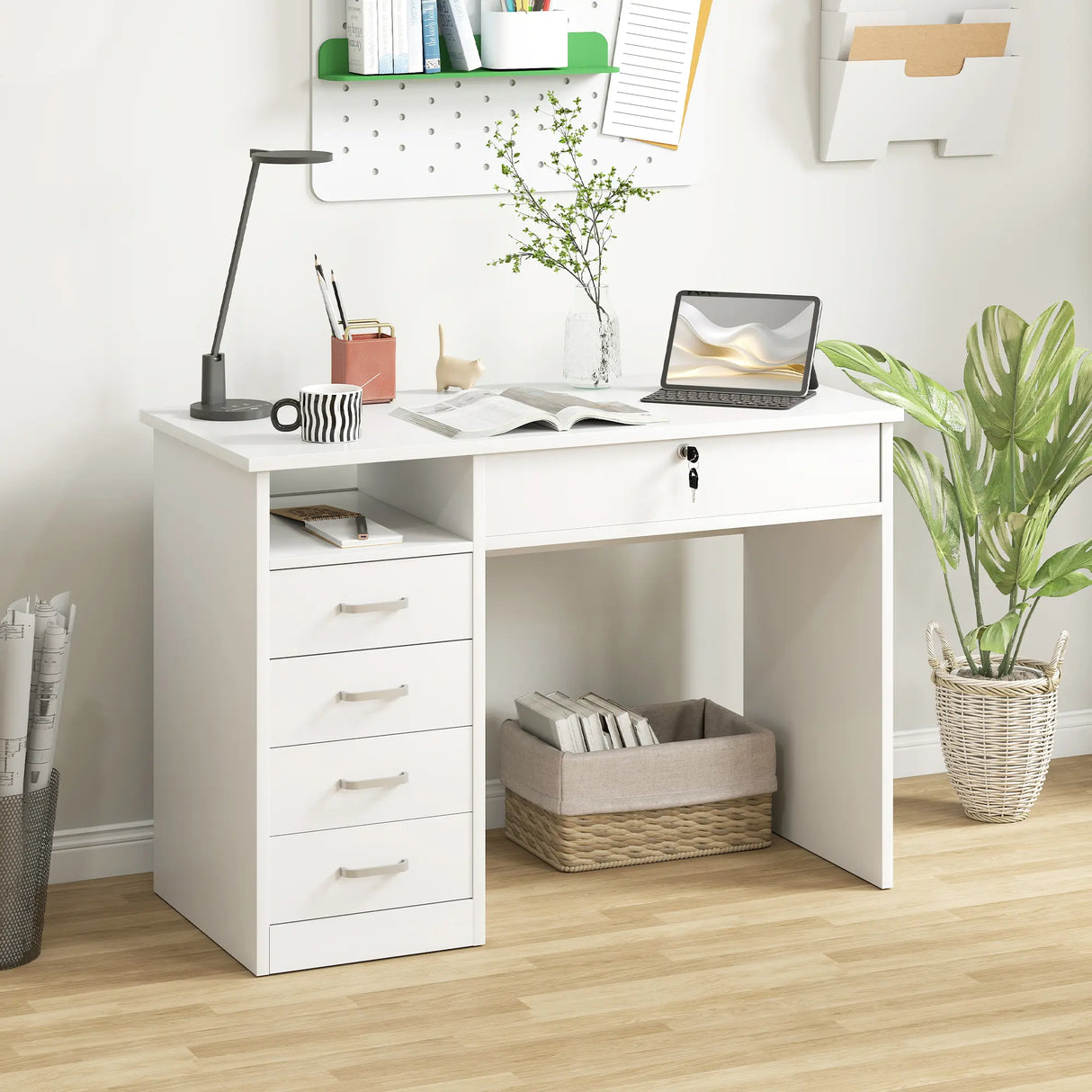 HOMCOM Computer Desk, Home Office Desk with Lockable Drawer, Storage Shelf for Study Bedroom, 110 x 50 x 76 cm, White