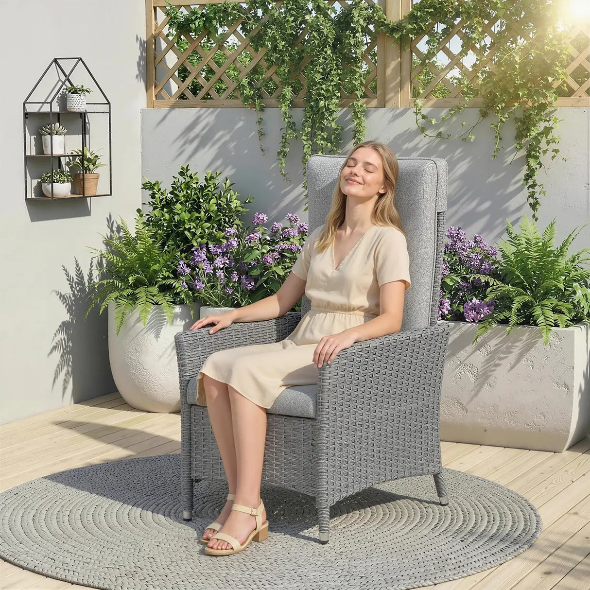 Outsunny 105-150 Reclining Rattan Chair - Light Grey