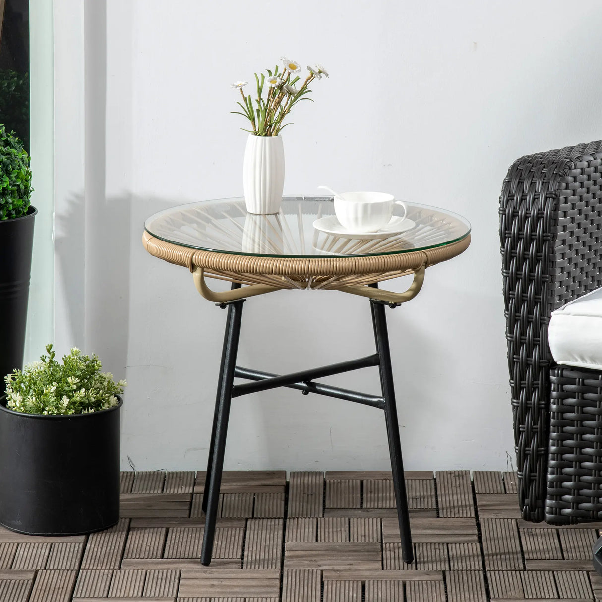 Outsunny Rattan Side Table, Round Outdoor Coffee Table, with Round PE Rattan and Tempered Glass Tabletop for Patio, Garden, Balcony, Beige