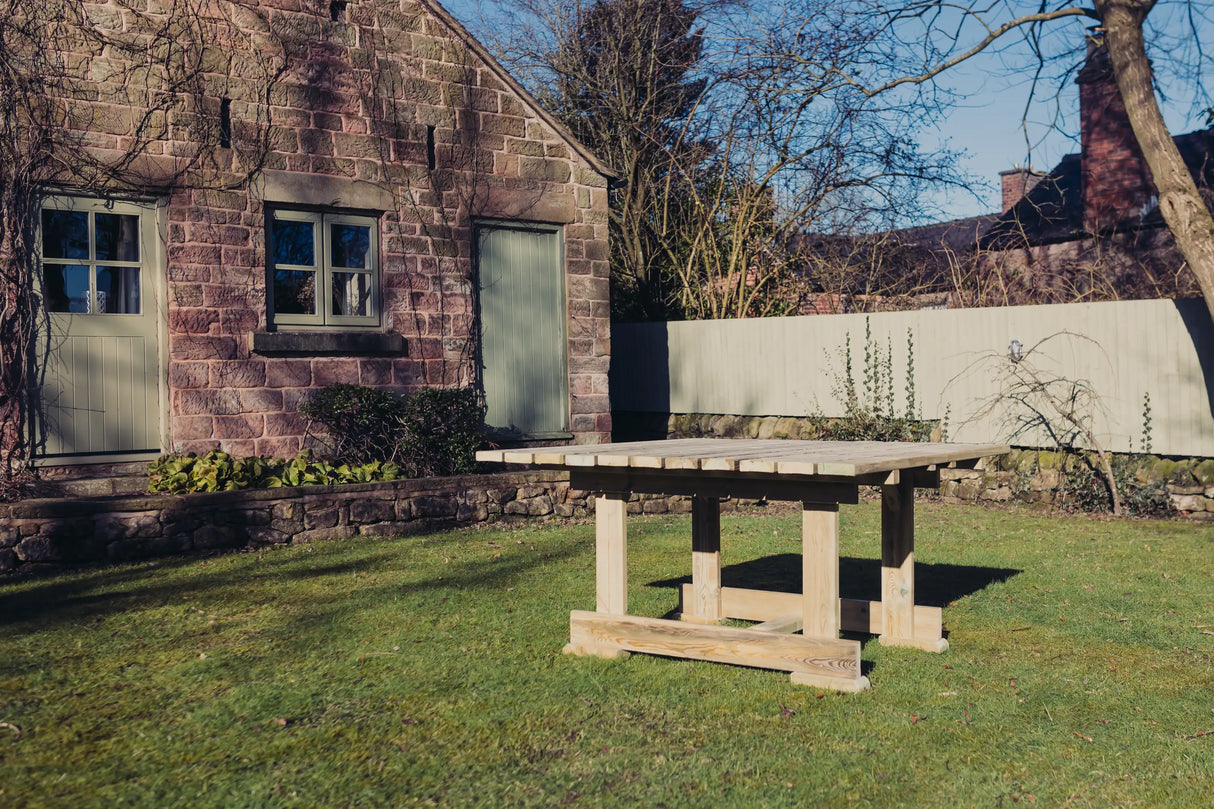 ERGO 8 SEATER SQUARE TABLE 149X149