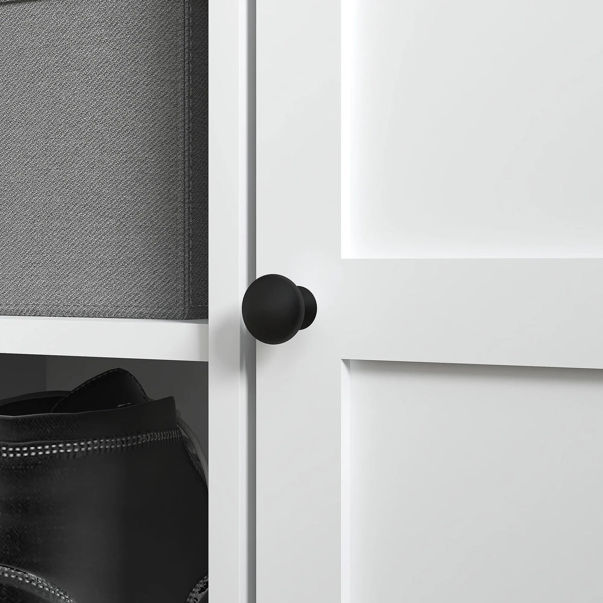 HOMCOM Multi-Compartment Shoe Storage Bench, with Top Cushion - White/Grey