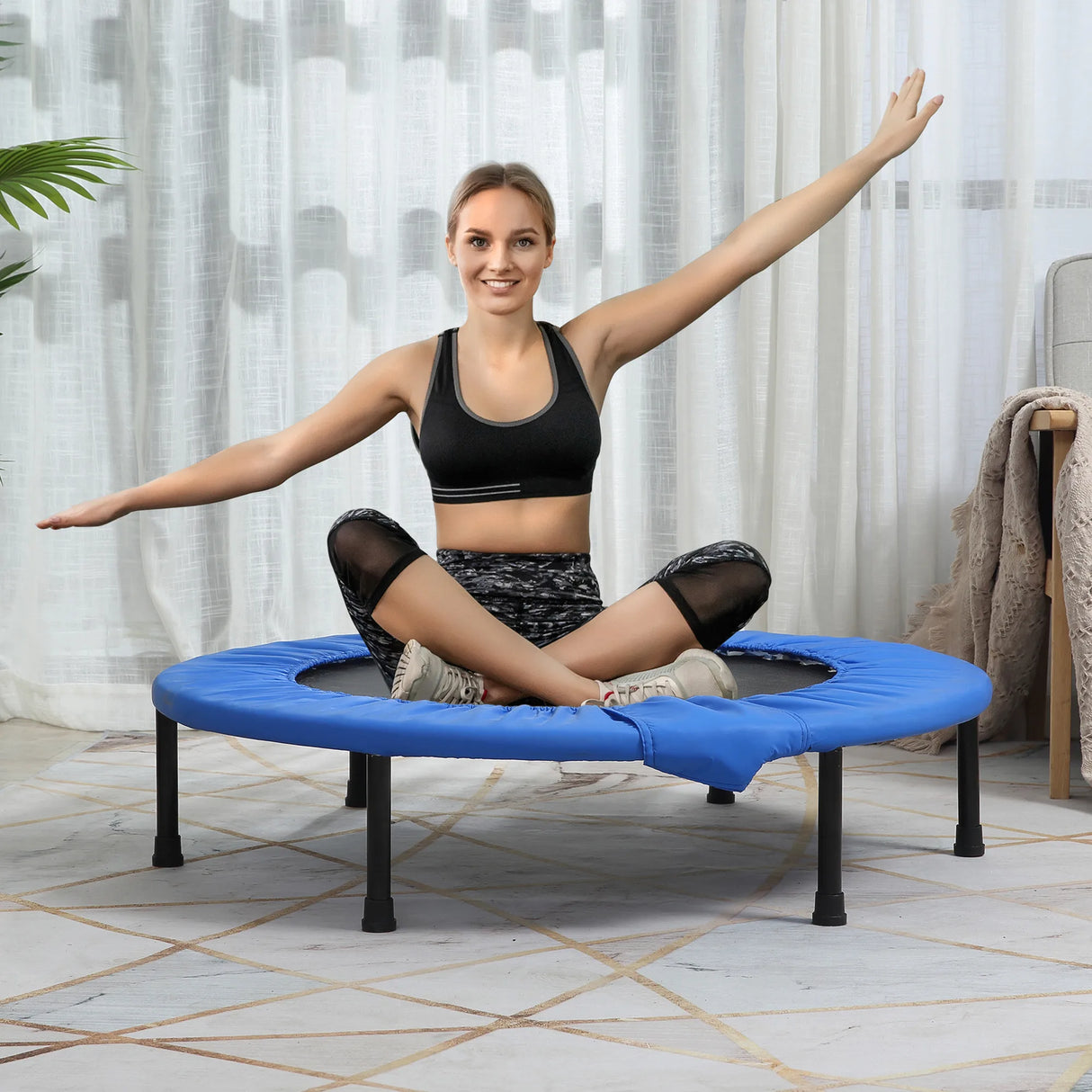 HOMCOM 96cm Mini Fitness Trampoline Home Gym Yoga Exercise Rebounder Indoor Outdoor Jumper with Safety Pad, Support Up to 100 KG, Blue and Black