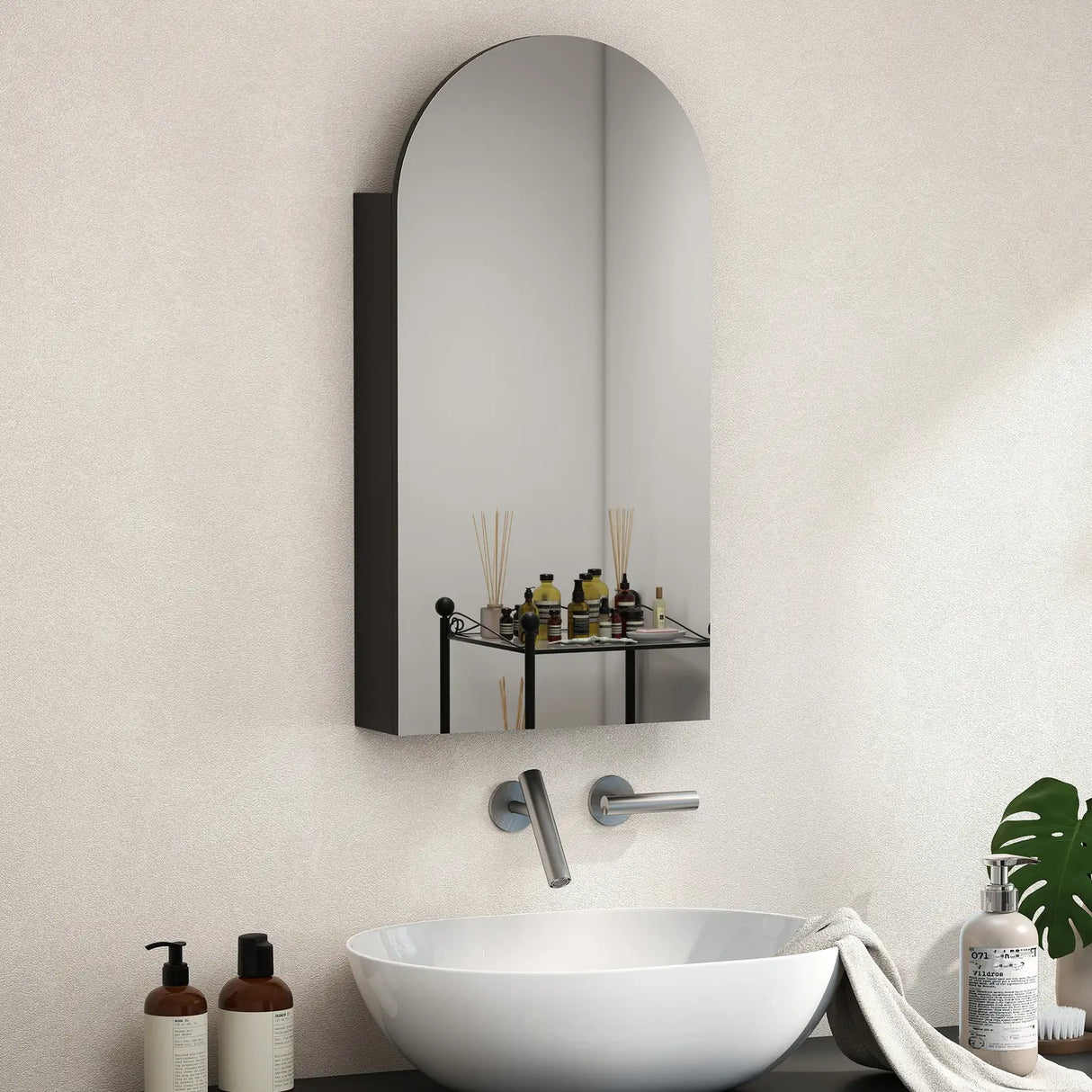 HOMCOM Arched Bathroom Mirror Cabinet with Adjustable Glass Shelves - Black