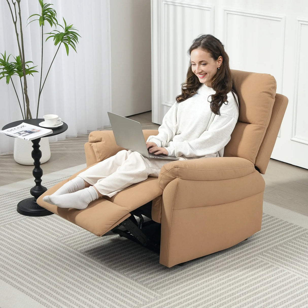HOMCOM 140 Manual Reclining Armchair, with Footrest - Light Brown