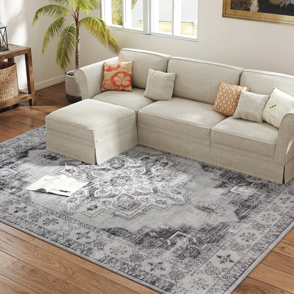 HOMCOM Vintage Area Rug, Non-Slip Washable Rug, Flannel Floor Carpet for Living Room, Bedroom, Dining Room, Home Office, 290 x 200 cm, Grey