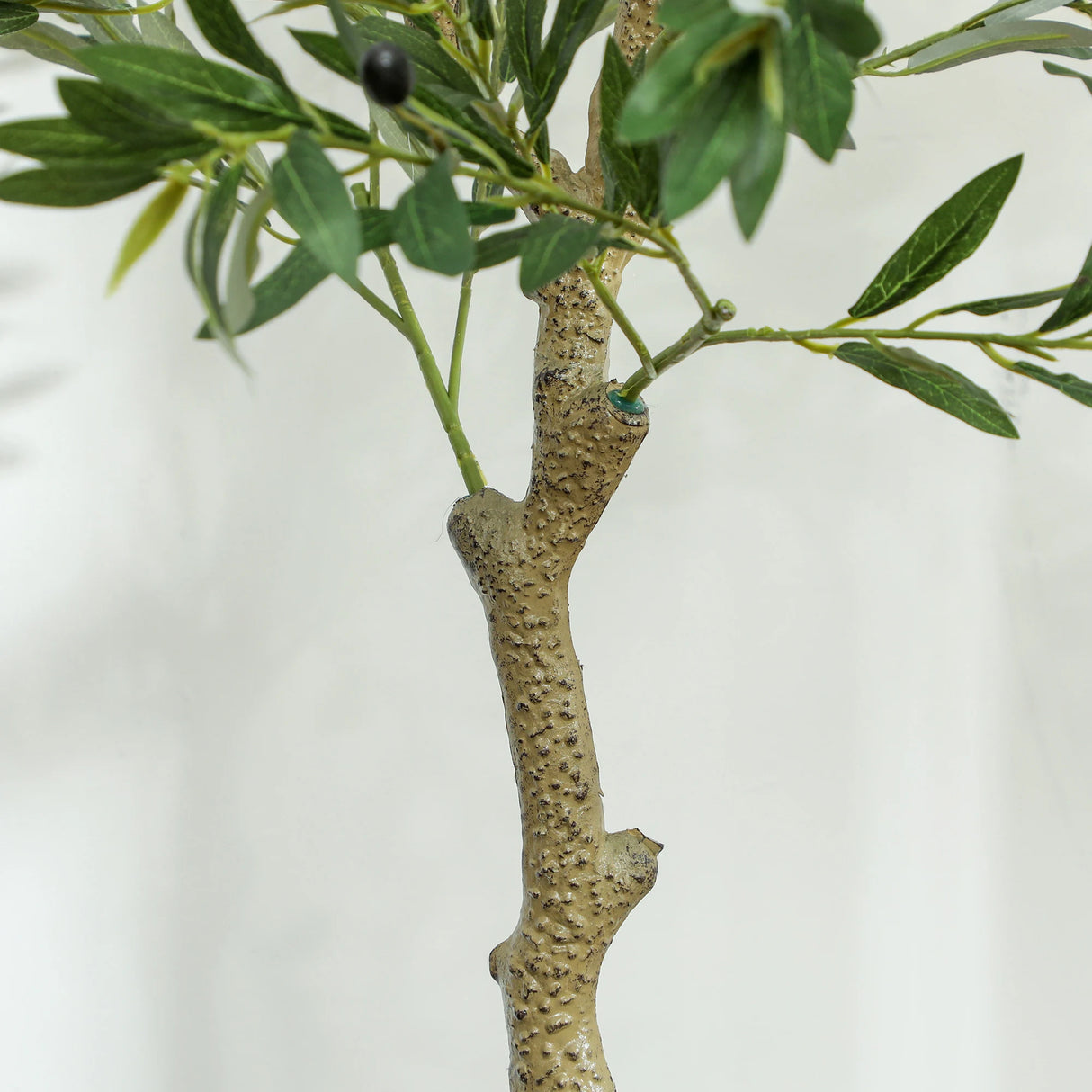 HOMCOM Silk Leaf Artificial Olive Trees
