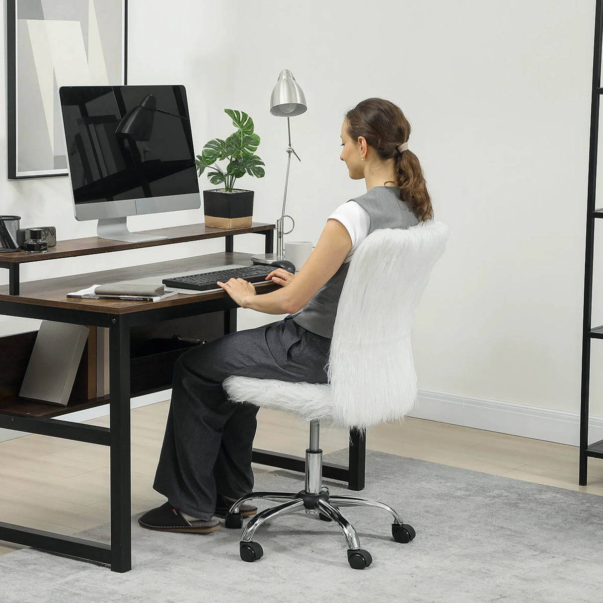HOMCOM Plush Office Desk Chair, Modern Armless Swivel Vanity Chair with Adjustable Height for Home Office, Bedroom, Living Room, White
