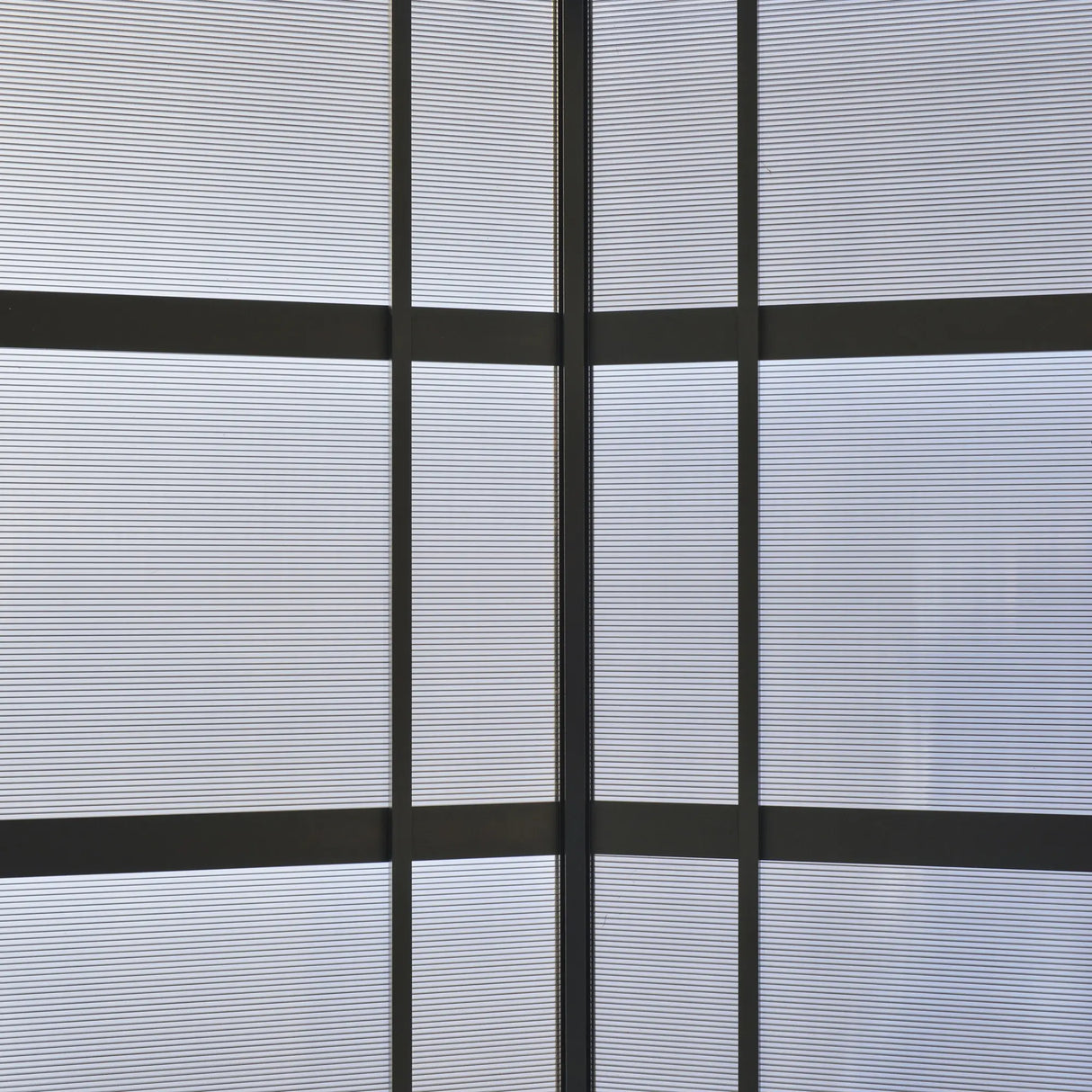 Outsunny 8ft x 5ft Outdoor BBQ Protective Gazebo Tent Aluminium Steel Frame w/ 2 Shelves Hardtop Roof Canopy Ground Stakes Safe Cooking