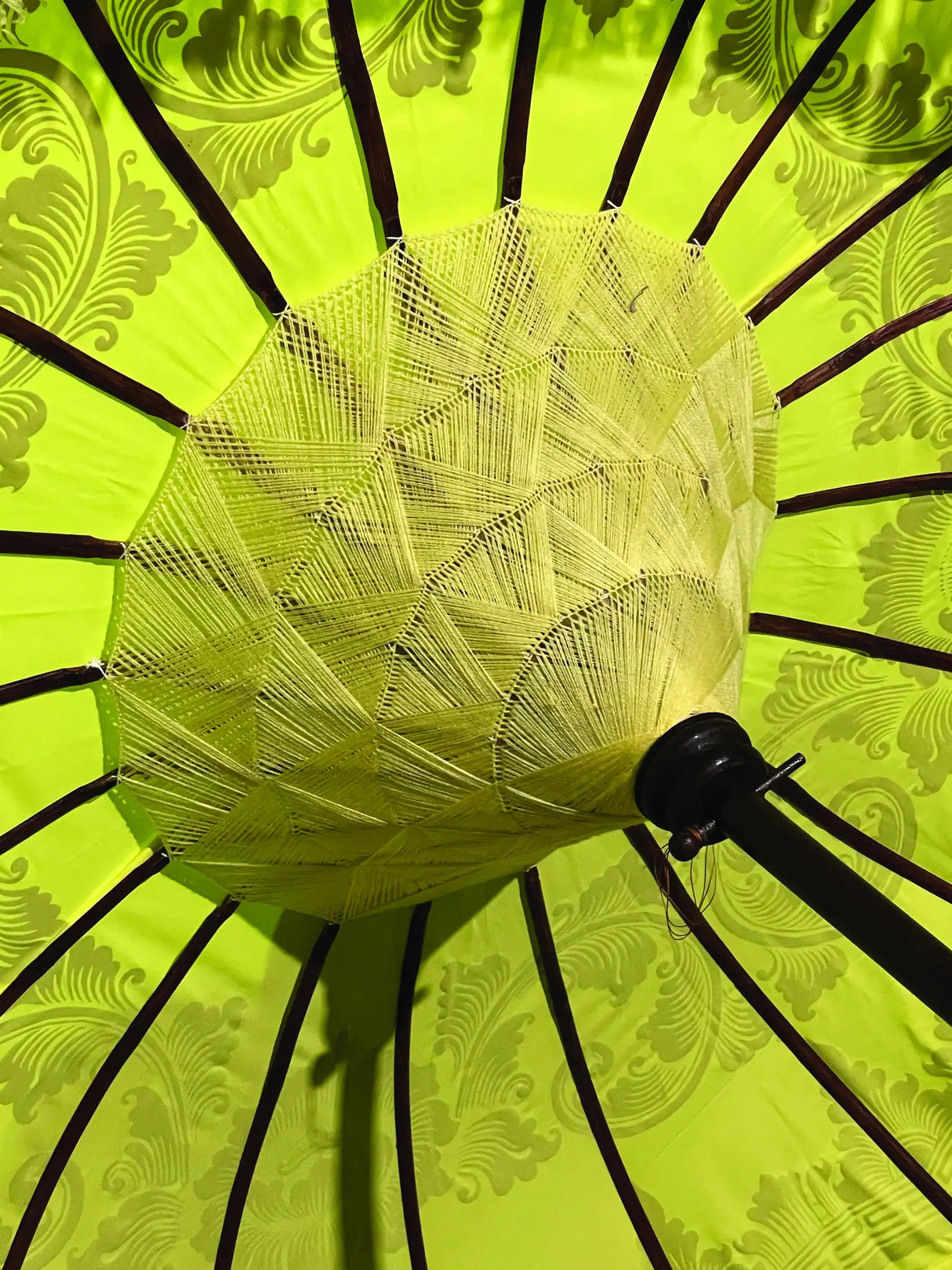 BALI SUN PARASOL YELLOW AND GOLD LARGE 2.5M (WITH POLE JOINT)