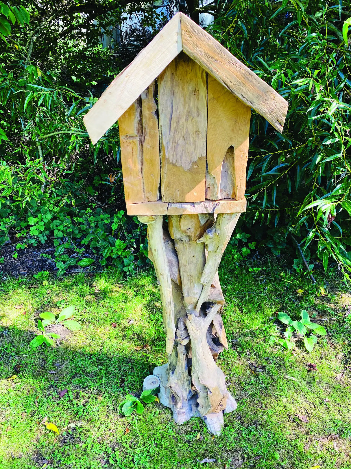 Root Tiki Bird Feeding house