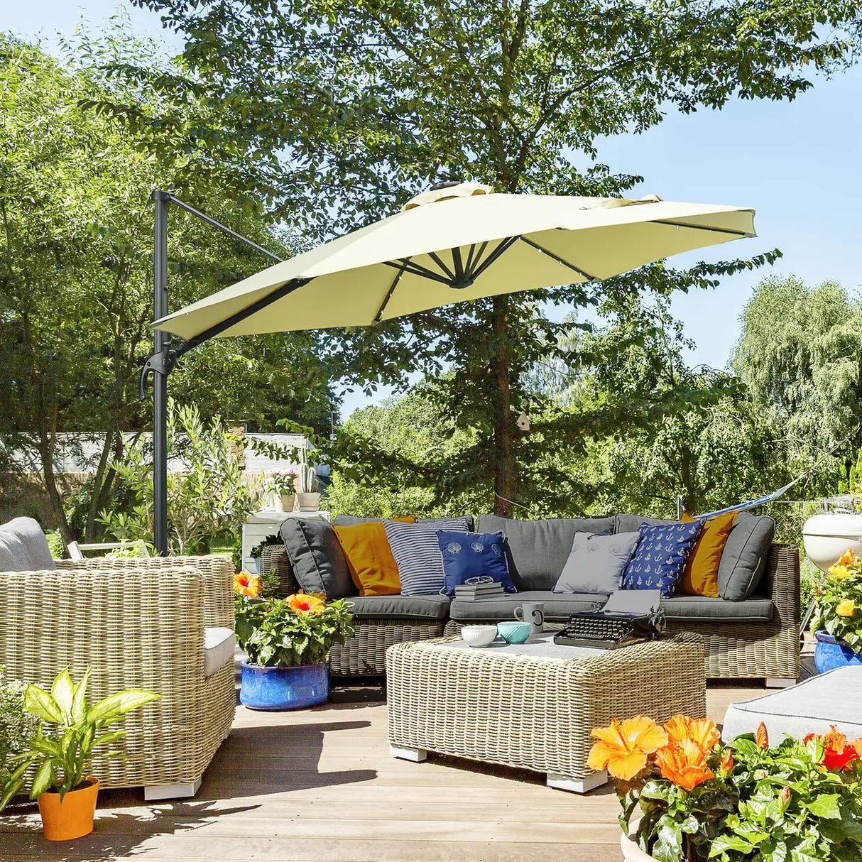 Outsunny 3(m) LED Cantilever Parasol Garden Sun Umbrella w/ Base and Solar Lights Beige